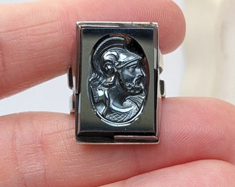 Vintage sterling and onyx Roman Centurion warrior ring ~  Hematite Intaglio Ring ~ Carved Detailed  Roman Ring Sterling Band ~ Size 5 1/2