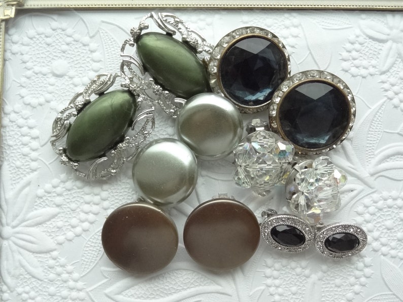 Earring Jewelry Lot Craft Supplies Single Earrings Rhinestone Flower Clip On Lot Earring Blue Rhinestone Green Silver Cluster D72