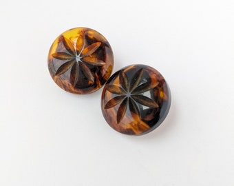 Carved Flower Bakelite Earrings ~ Marbled Rootbeer Bakelite Earrings ~ Large Round Carved Clipons