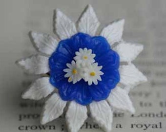 Vintage Daisy Ring