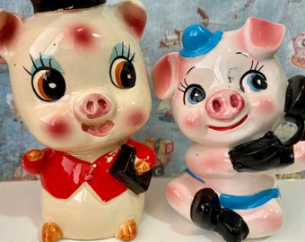 Vintage Collectible Piglet Banks Set