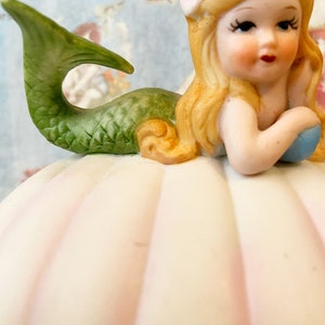 RARE Mermaid In A Clamshell Collectible UCGC Trinket Box or Jewelry Box With Tag image 4