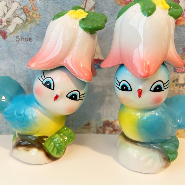 Vintage Singing Mr and Mrs Bluebird With Flower Hats Collectible Salt and Pepper Shakers or Wedding Cake Toppers