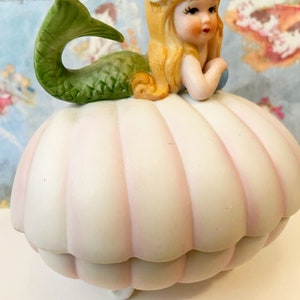 RARE Mermaid In A Clamshell Collectible UCGC Trinket Box or Jewelry Box With Tag image 6
