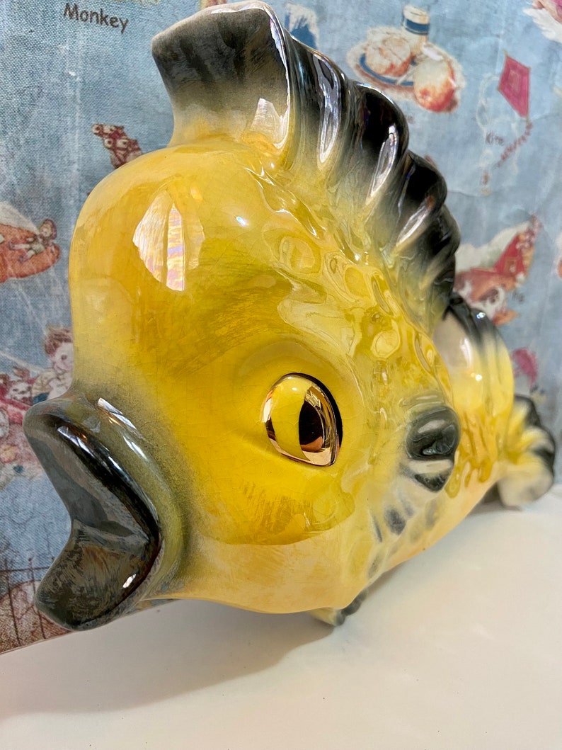 TRES RARE vintage jaune nacré poisson jardinière murale poche murale plaque Ceramicraft à collectionner image 4