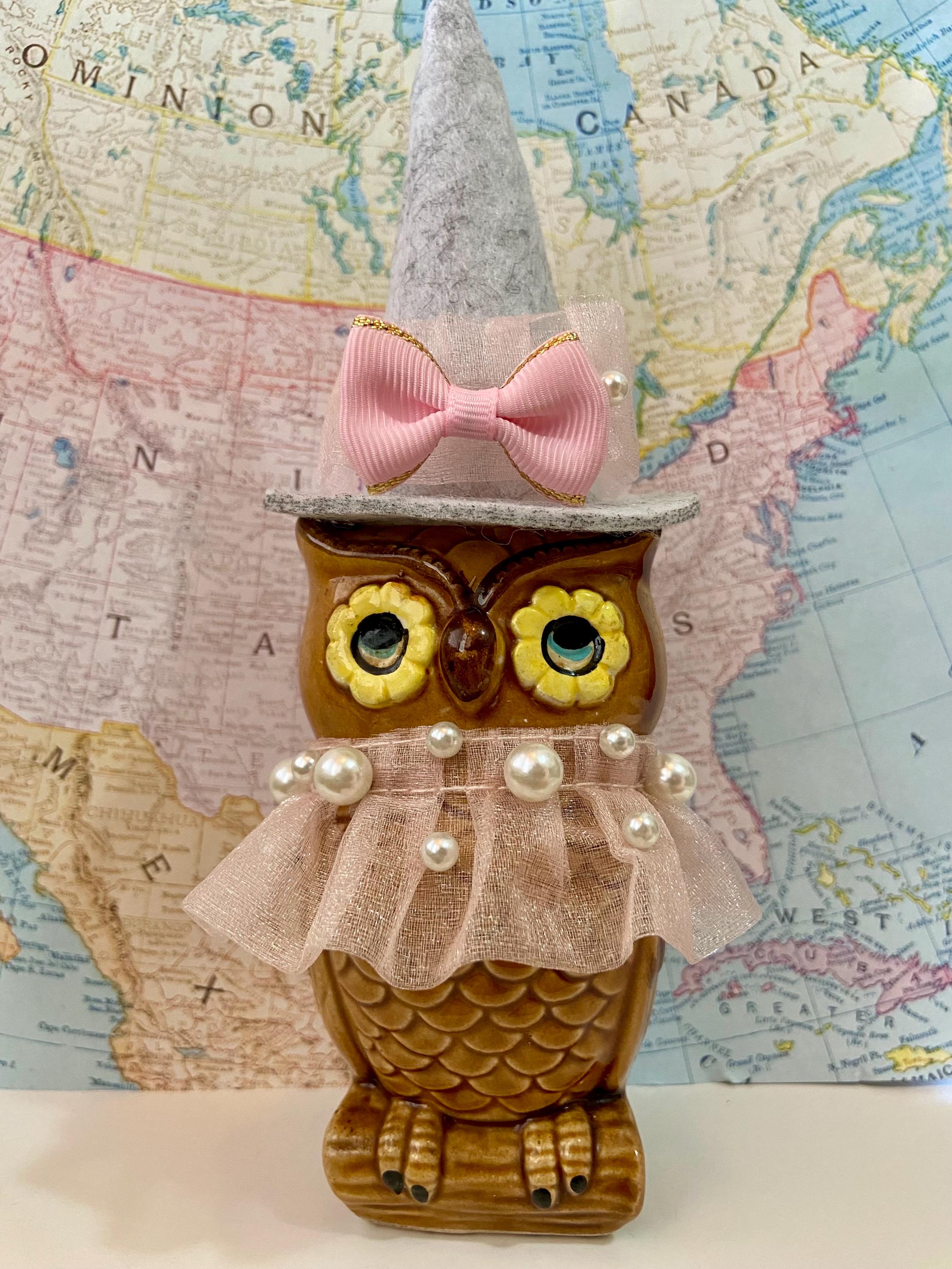 Vintage Retro Witchy Owl Collectible Figurine or Cake Topper