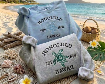 Honolulu Hawaii Sweatshirt, Hawaii Turtle Shirt, Aloha State Crewneck, Honolulu Beach Tee, Coastal Life Tee, Vacation Beach Gift, Sea Turtle