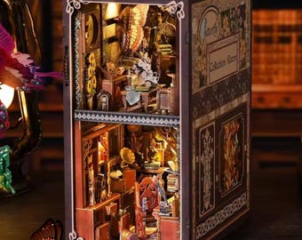 Butterfly Cabinet Book Nook | 3D DIY Butterfly Collection Room Bookend | Vintage-Style Butterflies Enthusiast Bookshelf Insert