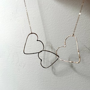 HANDMADE Three Heart Link Necklace Handmade in 14k Goldfilled Wire image 3