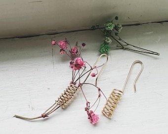 Handmade THE ORIGINAL Flower Hold Vase Dangle Drop 14k goldfilled spiral stud earring wildflower coil earring