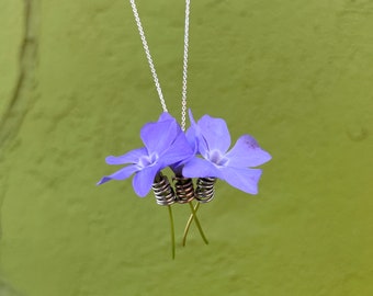 Three Flower Holder Necklace Mother's Day Vase Coil Necklace Wild Flower Bouquet Necklace