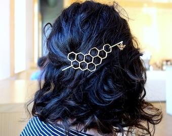 Handmade Large Brass Honeycomb Handmade Hair Bun Slide Pin with Dangling Bee Hair Twist Bun Pin