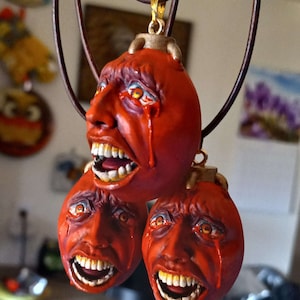 Berserk Behelit Handmade Pendant Necklace - Egg of the King Brand of Sacrifice Keychain Creative Anime  Charm Gift Cosplay Activated Beherit