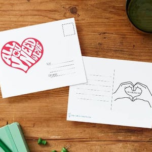 "Beatles inspiriert ""All Youhave is Love"" druckbare Postkarte - digitaler Download"