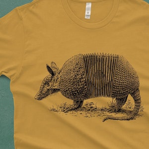 Armadillo shirt - Accordion Tshirt - Armaccordion - Men's Graphic Tee - Armadillo animal shirt - music Tshirt - funny shirt