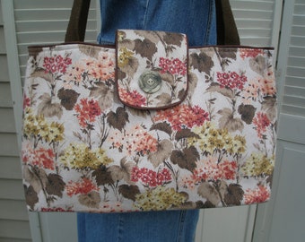 Vintage Floral Barkcloth Tote Bag: 1960s Style Travel Bag