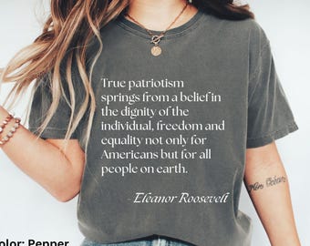 Camiseta anti-Trump para liberales / Camiseta patriótica con cita política para demócratas / Camiseta anti-Trump sutil / Camiseta de protesta contra los reyes