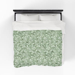 Elegant Sage Green Blanket | Cottagecore Couch Throw Blanket | Botanical Reading Blanket | Book Nook Decor | Housewarming Gift