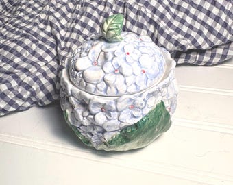 Fitz & Floyd OCI Blue Hydrangea sugar bowl, small lidded dish