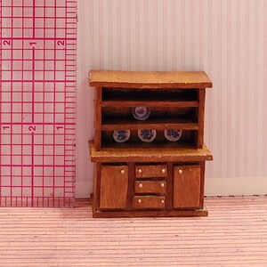 1:48 Quarter Scale Miniature Dollhouse Hutch China Cabinet afbeelding 3