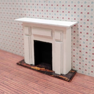 1:24 Half Scale Miniature Dollhouse White Fireplace