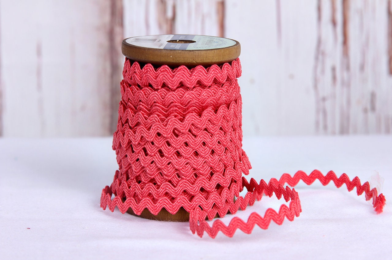 3/8 Inch STEEL VINTAGE TRIM RIC RAC by Lori Holt (by the yard