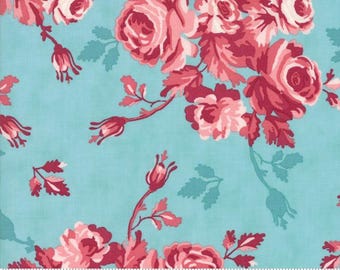 Moda, Howdy, Stacy Iest Hsu, Estampado floral grande azul, 20552, 100 % algodón para acolchado, Agotado