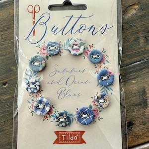Tilda Fabrics, Creating Memories Summer and Ocean Blues, 400063, 1 pack, 10 Small Sized Fabric Covered Buttons