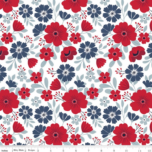 Riley Blake, American Beauty by Dani Mogstad, Large Floral Main White, C14440, 100% Quilting Cotton Fabric