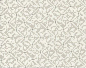 Moda Fabrics, Shoreline de Camille Roskelley, Hojas blanquecinas sobre gris, 55303-16, Tela de algodón 100% acolchada