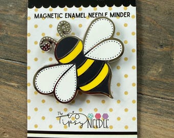 The Tipsy Needle, Bee Mine Magnetic Enamel Needle Minder, TTN-NM2