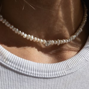 Colar de pérolas com letra inicial, prata esterlina 925, gargantilha personalizada, colar de contas com inicial de prata, colar com pingente de letra personalizado