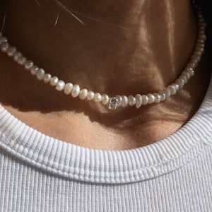 Pärlhalsband med initialer, sterlingsilver 925, personlig choker, silverhalsband med initialer, anpassat bokstavsberlockhalsband