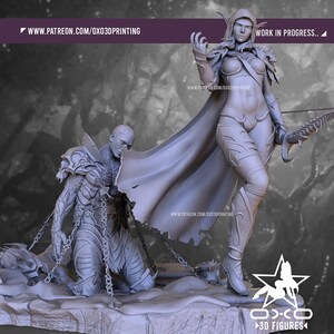 Peut inclure: Une figurine imprimée en 3D représentant une archère avec un arc, debout au-dessus d'une figure masculine agenouillée. Les figurines sont détaillées avec une armure et un tissu fluide. Le texte "WORK IN PROGRESS" et une adresse web sont visibles.