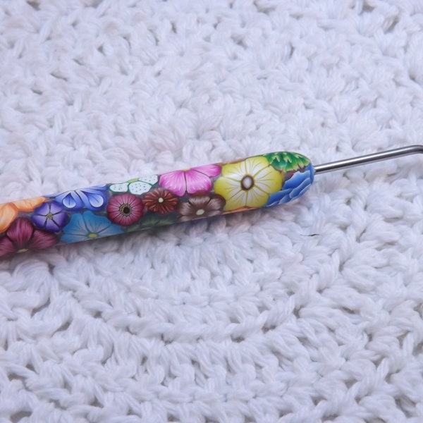 YOUR CHOICE COLOR Polymer Clay Handled Knitting Loom Hook Colorful Millefiori Floral