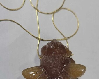 Natural Blue Indonesian Amber Bee - Goldfilled Necklace . 10.7 grams                       b5