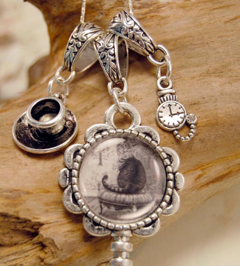 Cheshire Cat Charm Necklace Key Charm Alice in Wonderland Art Etsy
