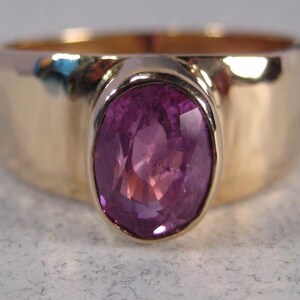 Pink Sapphire Ring ... 14 kt Gold Hammered Band ... size 7 1/2  .