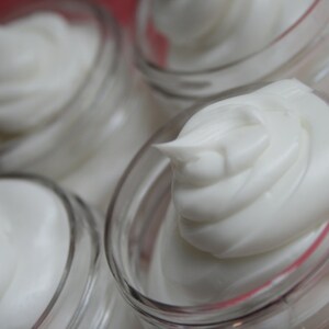 Body Butter Crema Sample Set of SIX Jars VEGAN Custom Lotion immagine 2