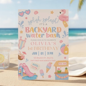 Könnte beinhalten: Eine hellbeige Einladung für eine Wasserparty im Garten. Die Einladung zeigt farbenfrohe Illustrationen eines Flamingos, eines Pools, Eiscreme und einer Poolbar. Der Text enthält "splish splash!" und "Olivias 1. Geburtstag."
