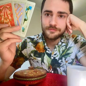 Lecture très détaillée de 1 à 5 questions, lecture du tarot à la même heure, lecture psychique, lecture honnête moyenne clairvoyance, lecture amoureuse