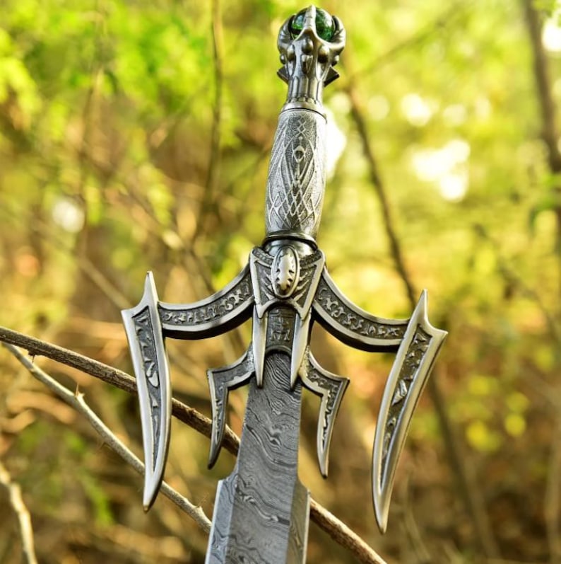 Damaskusvärd, vikingasvärd, handsmidet svärd, långt svärd, svärd, halvtangsvärd för fantasysvärd, lajvsvärd, present till marskalkar, födelsedagspresent. Fantsay Sword