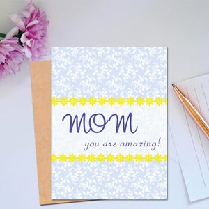 ¡Mamá, eres increíble! - Elegante tarjeta para el Día de la Madre. Feliz Día de la Madre. Tarjeta para la mejor mamá.