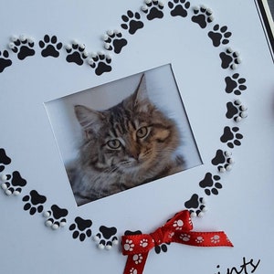 Personalized Pet Keepsake Photo Album, Animal Lovers, Pet Adoption, New Pet, Pet Memorial Gift, Dog, Cat, Hand-Beaded Heart Paw Prints image 2