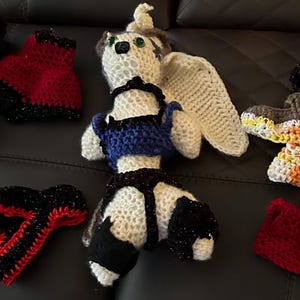 Dress-Up Loona Amigurumi