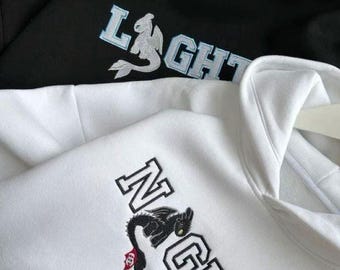 Zestaw bluz z kapturem dla pary Toothless and Light Fury, bluzy z haftem NIGHT and LIGHT, prezent dla miłośników smoków, pasująca bluza z kapturem HTTYD