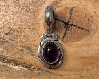 Vintage Amethyst Oval 925 Silver Pendant