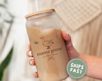 Mama Goose Glass Tumbler Mom Mothers Day Glass Tumbler for Mother Day, 16Oz Iced Coffee Cup for Mom Birthday, Cottagecore Tumbler Mothersday
