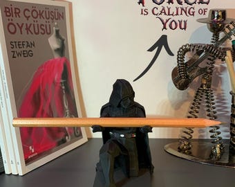 3D Printed Darth Vader Pencil Holder: Star Wars Geek Desk Decor