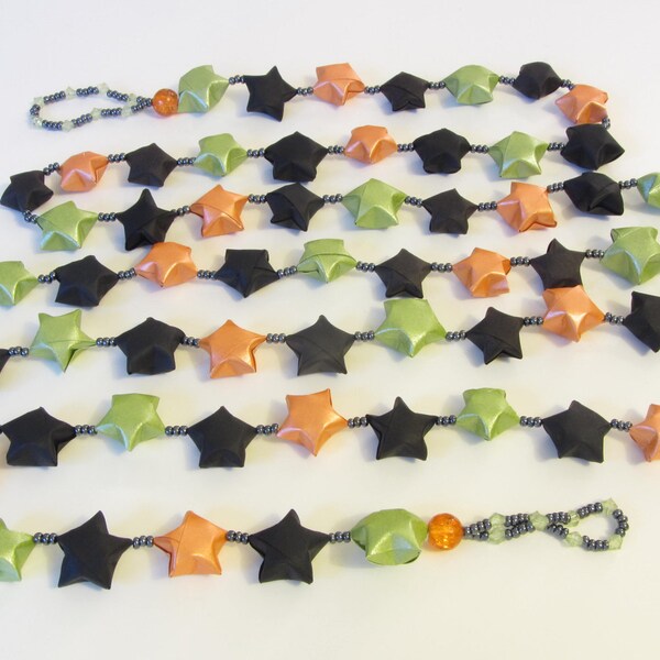 Halloween origami star garland - black, green and orange